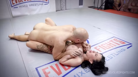 Evolvedfights – Lily Lane Vs Dan Ferrari