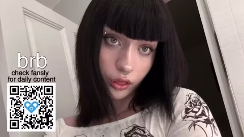Chaturbate – vailyreb – 2026-01-22-18-46-49