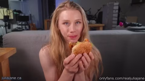 Chaturbate – julia_jane – 2026-04-04-11-22-35