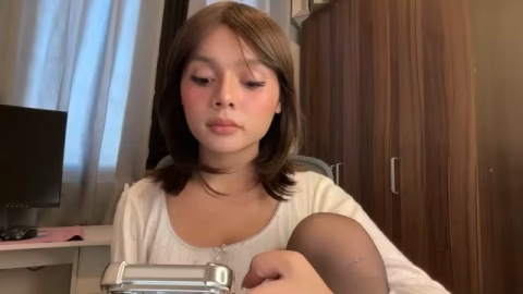 Chaturbate – cocktaileciousalessia – 2026-04-19-14-23-21