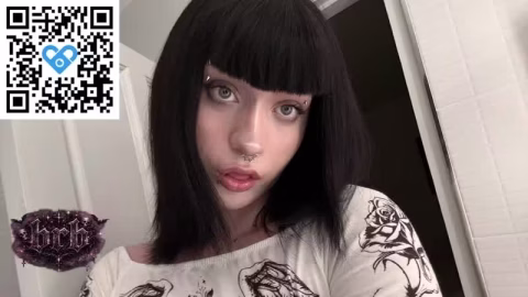Chaturbate – vailyreb – 2026-05-06-22-36-0
