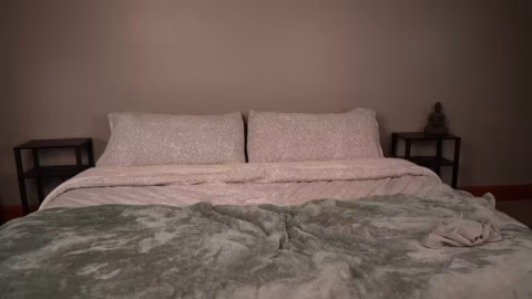 Chaturbate – honeyvelourts – 2026-06-08-4-1-4