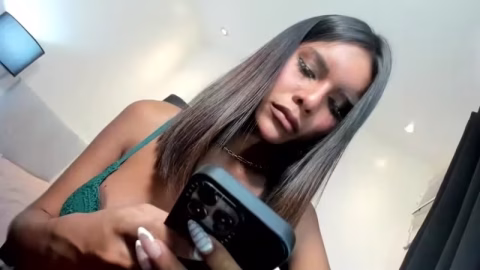 Chaturbate – keziakinlley – 2026-06-18-7-35-45