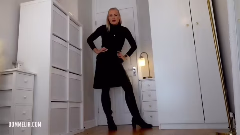Goddess Dommelia – Obsessed With My Boots