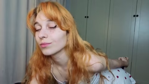Chaturbate – tgirlfoxy – 2026-08-05-19-7-38