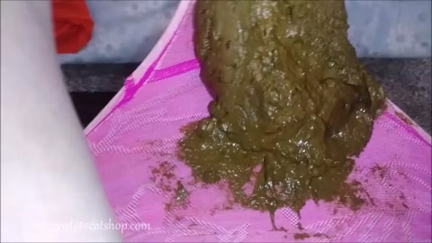 Desperation Big Noisy Panty Shit Before Work 1