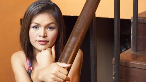 Ladyboygold – Stair Case Show