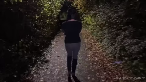 More Night Time Walking And Farting Enjoy My Fart Onlyfans