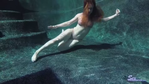 Sexunderwater – Arietta Adams Uw Model Training 1