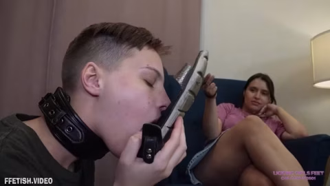 Licking Girls Feet – Camila – New 20 Year Old Girl – Dusty Sandals And Foot Worship