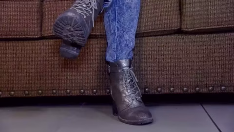 Jolene Hexx – Dominated By Her Sweaty Feet