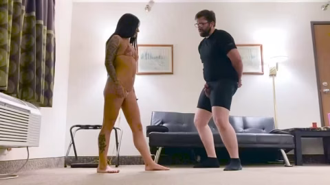 Onlyballkicking – Stella – Ballbusting Extraordinaire