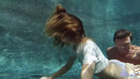 Sexunderwater – Making Noise Underwater Pt 1