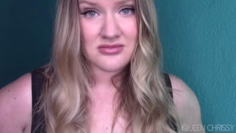 Queen Chrissy – Cuckold Faggot