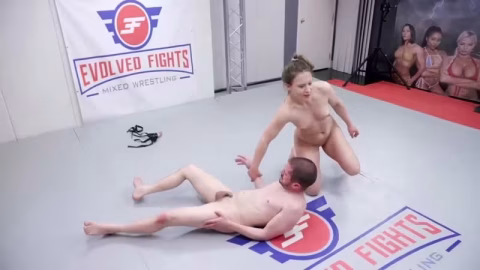 Evolved Fights Cheyenne Jewel Vs Fluffy