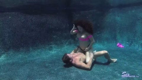 Sexunderwater – Noodles Pt2 – Annika Eve