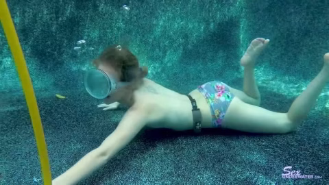 Sexunderwater – Victoria Gracen Scuba Training Pt1