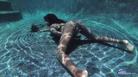 Sexunderwater – Anne Amari Uw Photo Shoot