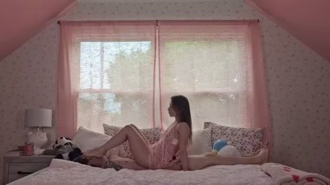 Honey Pot Productions – Jumping On The Bed