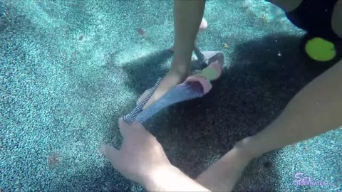 Sexunderwater – Blake Carter Scuba Training