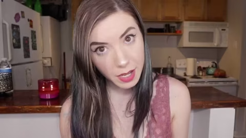 Marceline Leigh – A Cup Of Hot Futa Cum In The Morning