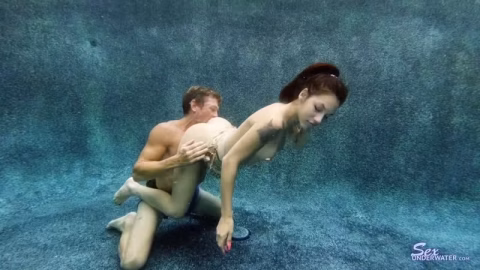 Sexunderwater – KittyS Swim Pt 1