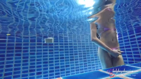 Ladyboygold – Lets Go Outside Pool Bareback