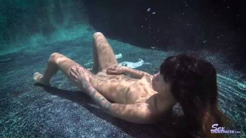 Sexunderwater – Kitty Carrera Uw Photo Shoot